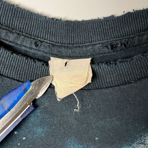 Distressed Vintage Y2K T Shirt Skeleton Mythical Creatures XL Black Graphic Tee - Picture 6 of 16